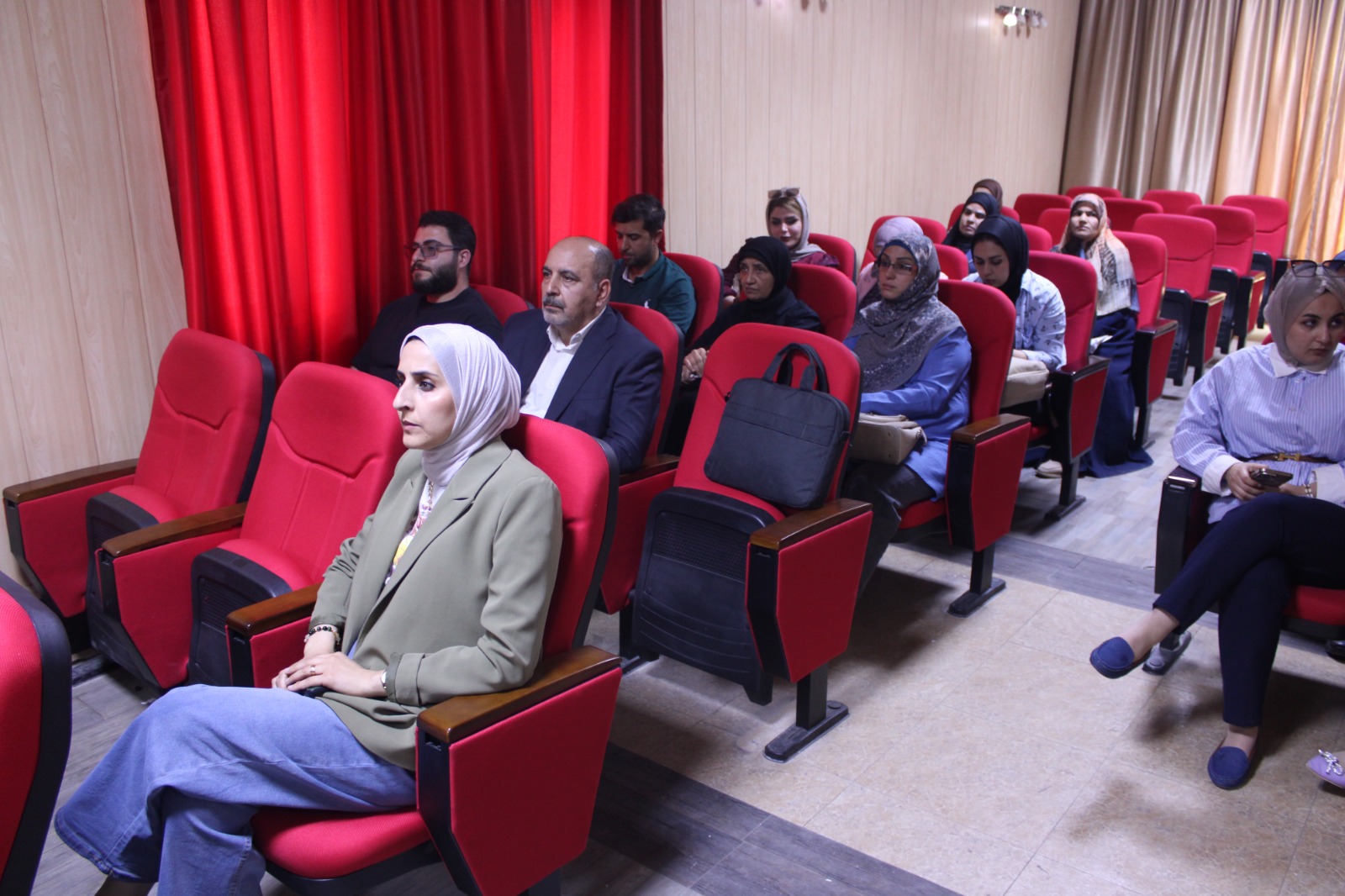 d3310427-1fb1-4cd7-ae5b-e0039c83b490 d3310427-1fb1-4cd7-ae5b-e0039c83b490