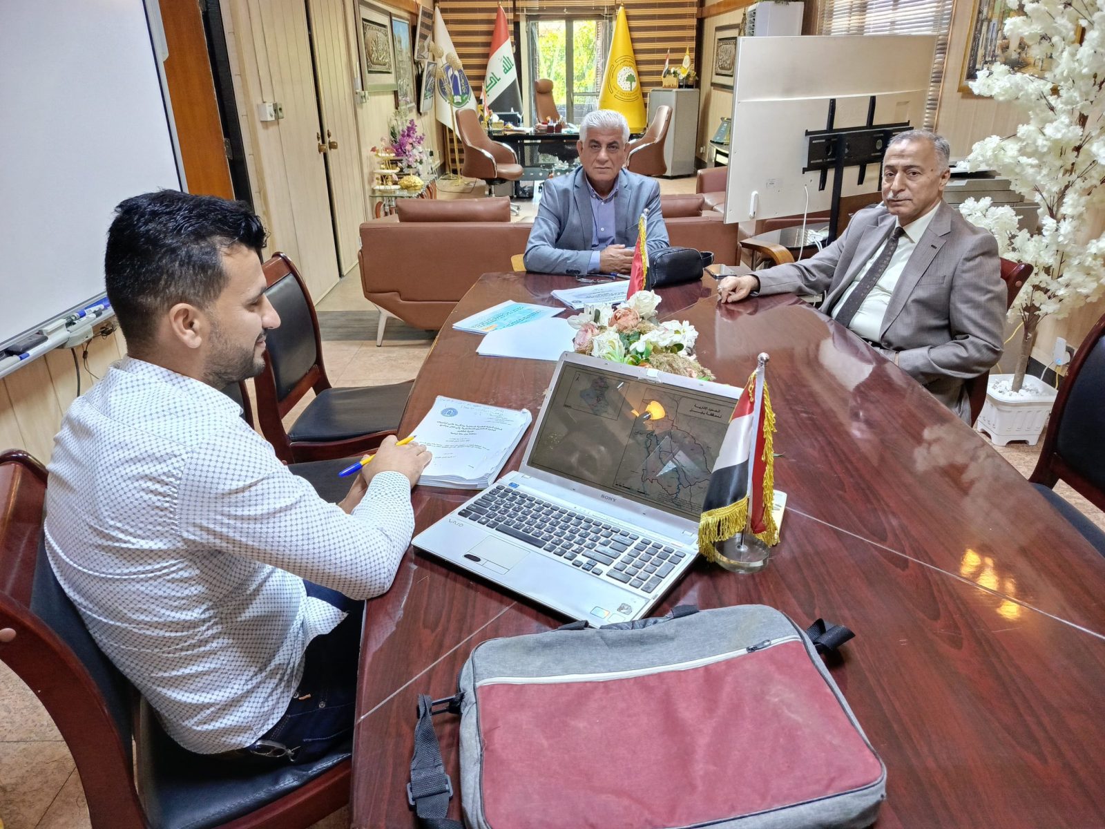 775f2428-f179-43bb-be55-346a278604ae